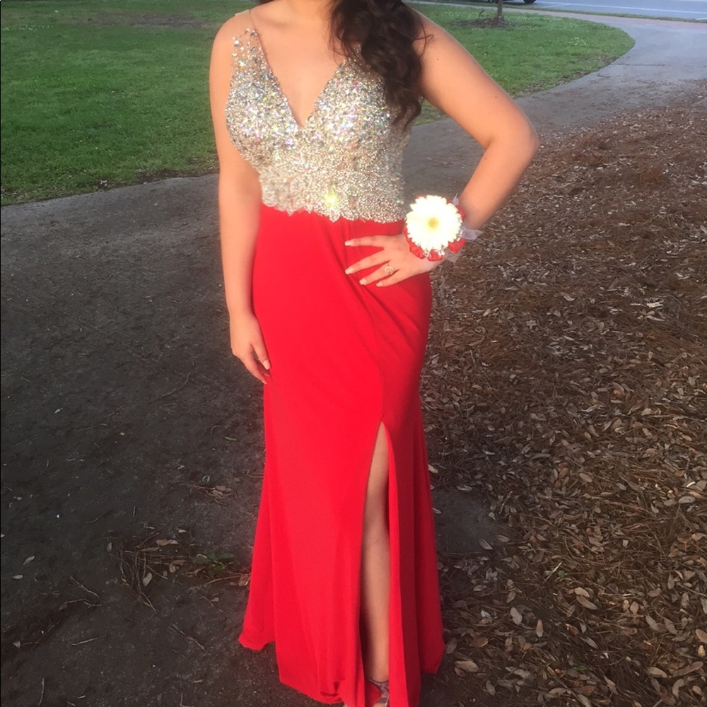 red prom dress!